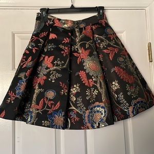 GUESS Formal Skirt/ High Quality Material, Flattering Pleated Skirt